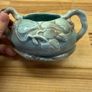 Artisan Ceramic bowl with Leaf Design